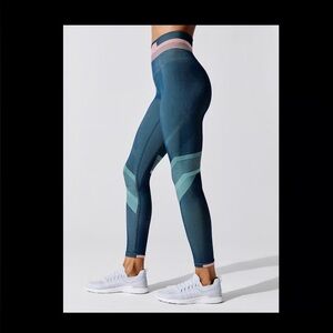 Like New LNDR Blue and Pink Space Leggings Size M/L